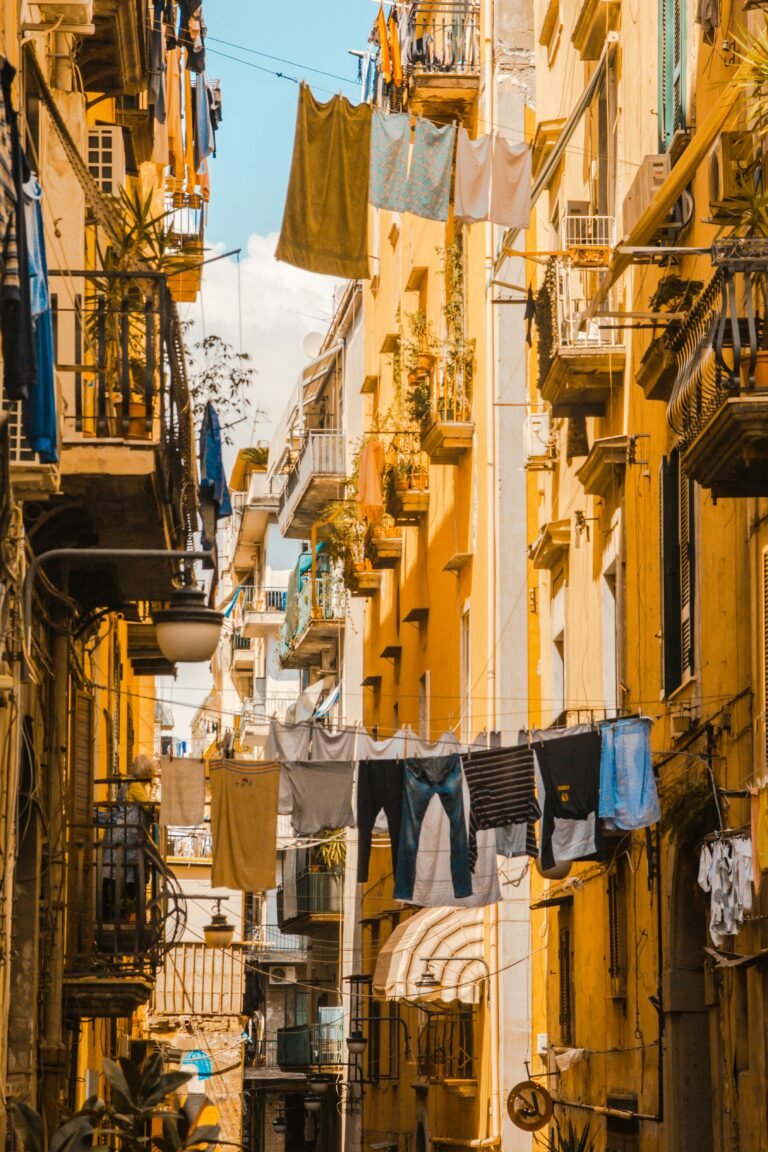 samuel-c-70A_alC6OY8-unsplash